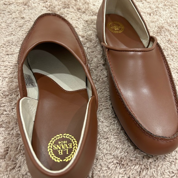 🖤 L.B. Evans Radio Tyme II Slipper 🖤 - Picture 3 of 4